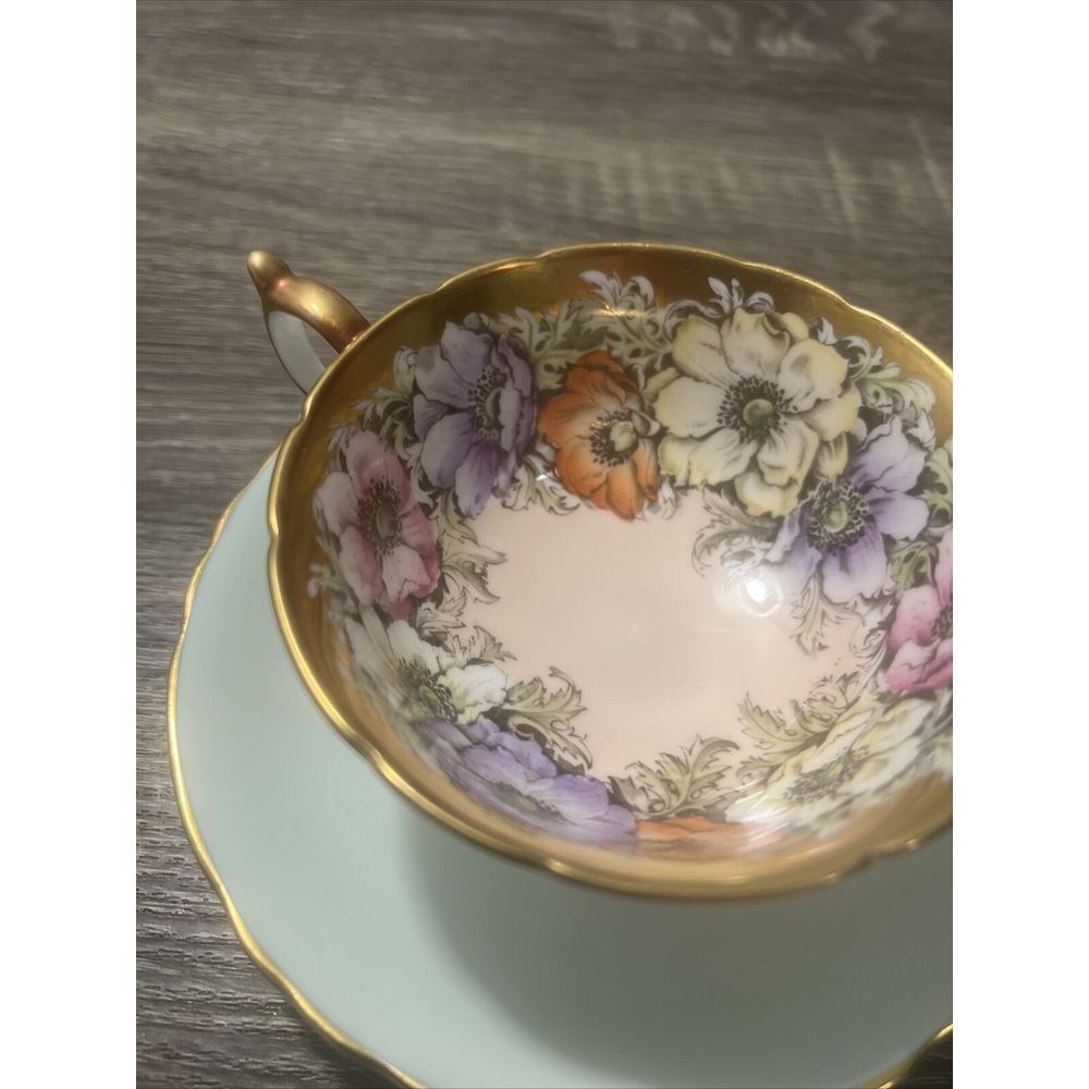 VTG Paragon Anemones Poppies on Gold Pink Background Tea Cup & Saucer Blue Rare! - Picture 7 of 16